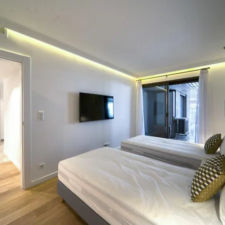 Ref 1408 - Back Croisette - Sea View For Rent *